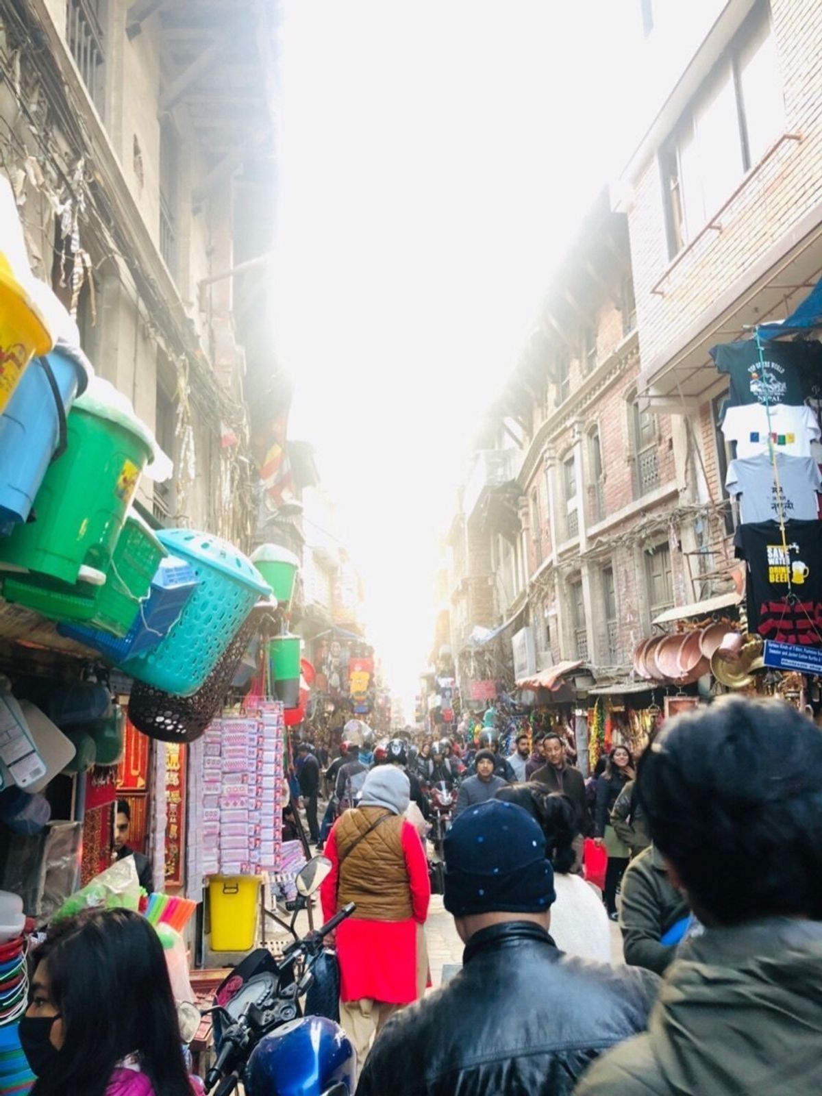 未来に行けそうなカトマンズの街中。