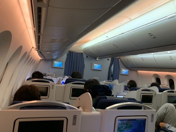 ネパール・カトマンズ「ネパールカトマンズヒマラヤの旅！」の写真：羽田0時50分発。ネパールへは直行便がな...