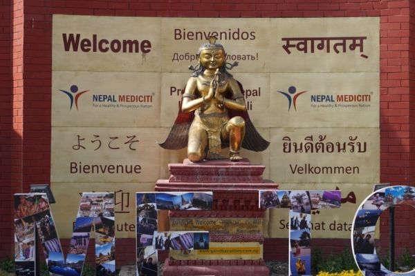 ネパール・カトマンズ「ネパールカトマンズヒマラヤの旅！」の写真：ネパール到着！入国にはビザが必要となる。...