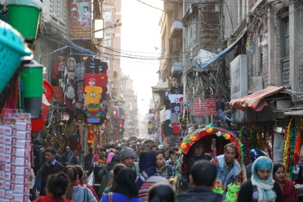 ネパール・カトマンズ「ネパールカトマンズヒマラヤの旅！」の写真：神がかっている眺めだった。肉眼だと光の奥...