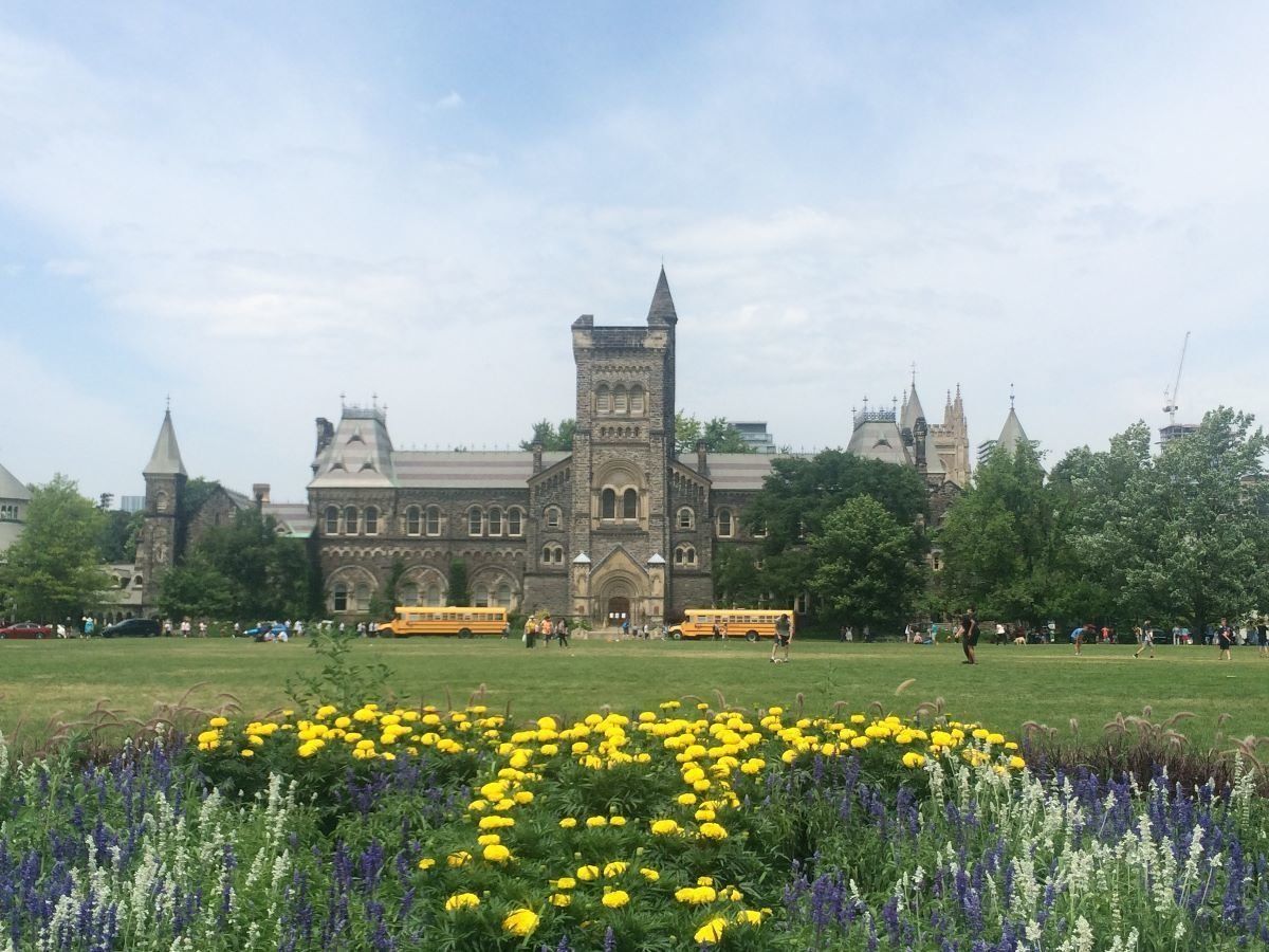 直前のDublin, Irelandで持っていたほとんどの荷物を盗まれ失意...