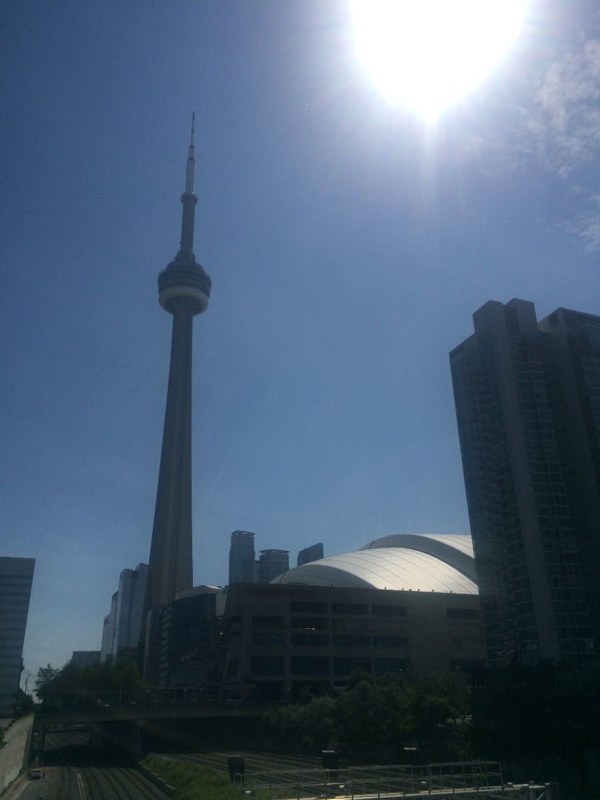 直前のDublin, Irelandで持っていたほとんどの荷物を盗まれ失意...