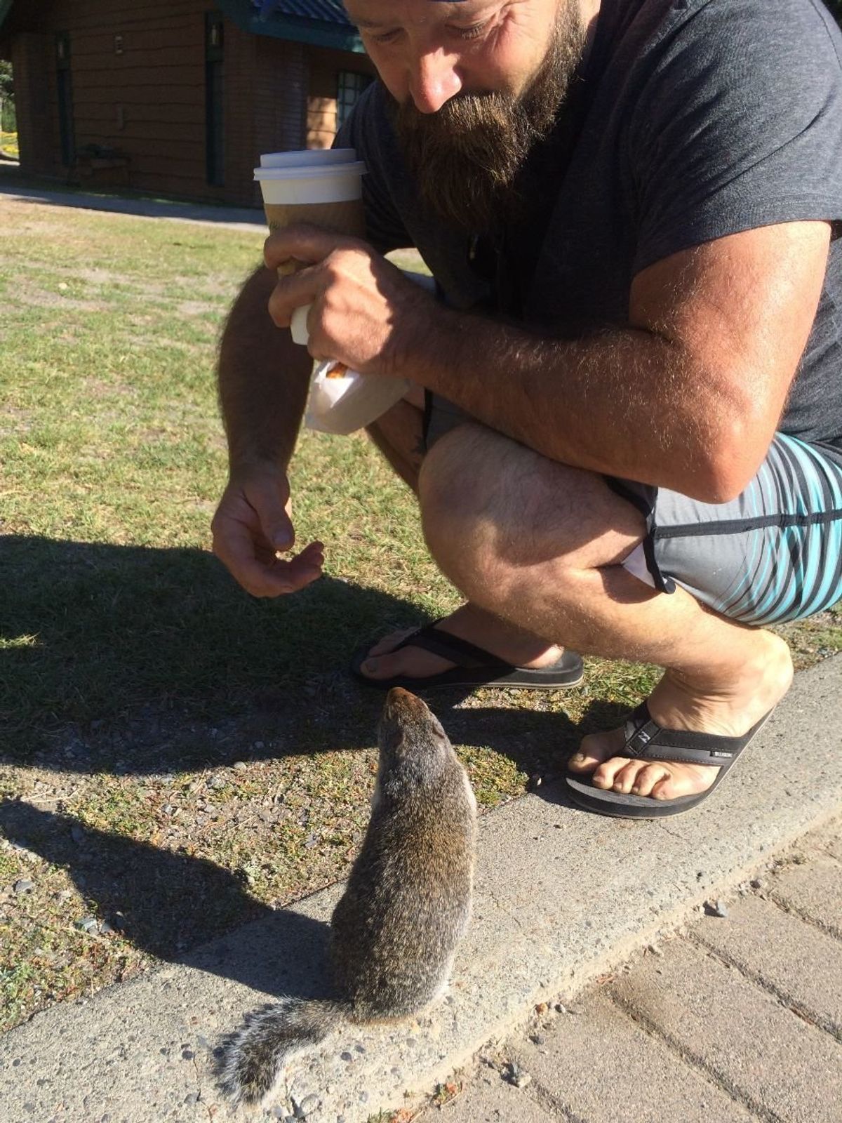 直前のDublin, Irelandで持っていたほとんどの荷物を盗まれ失意...
