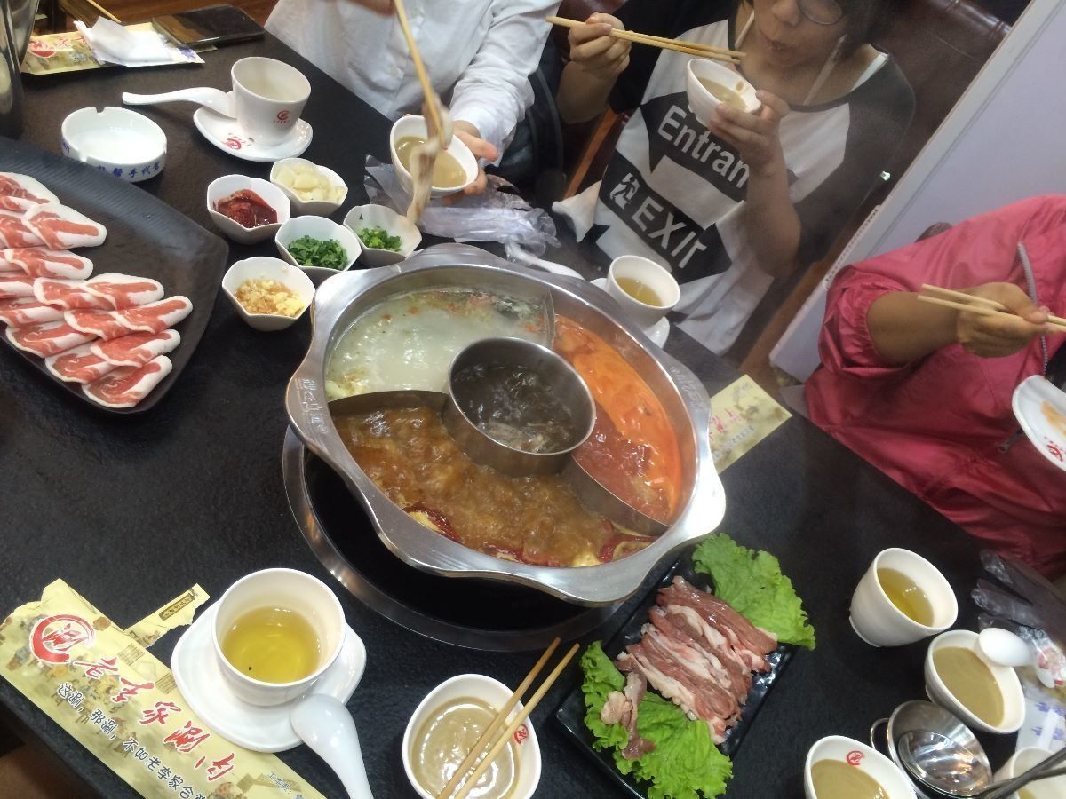 寝台列車
馬
草原
火鍋
羊解体
ゲル