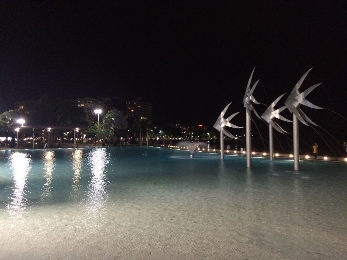 @Cairns