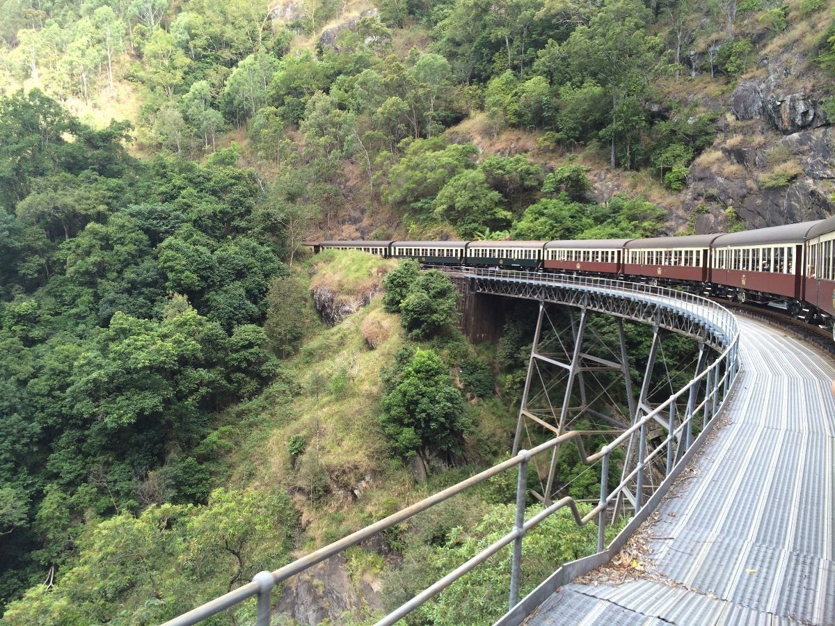 @Cairns