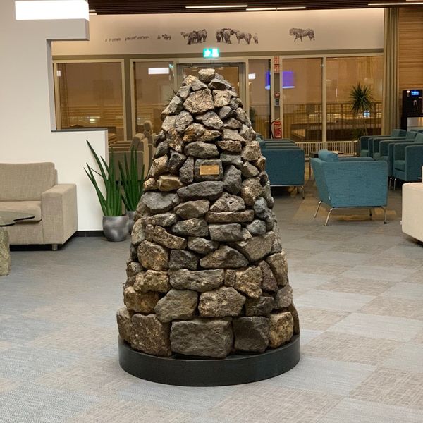 アイスランド・レイキャビク「アイスランド、オーロラと温泉の旅」の写真：空港到着。ラウンジで一休み。タックスリフ...