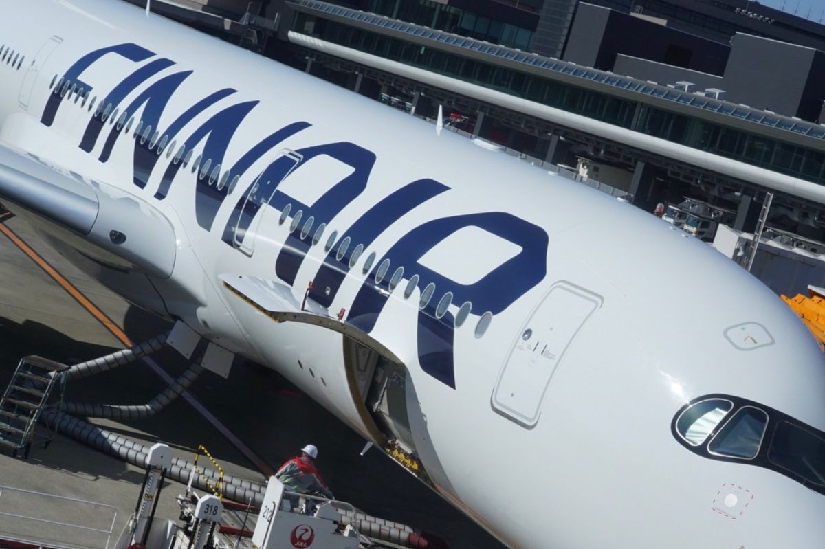 日本からアイスランドへの直行便はない。今回はフィンランド・ヘルシンキ経由で...