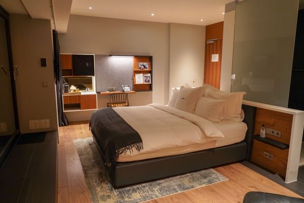 アイスランド・レイキャビク「アイスランド、オーロラと温泉の旅」の写真：アイスランドでのホテルは「ion cit...