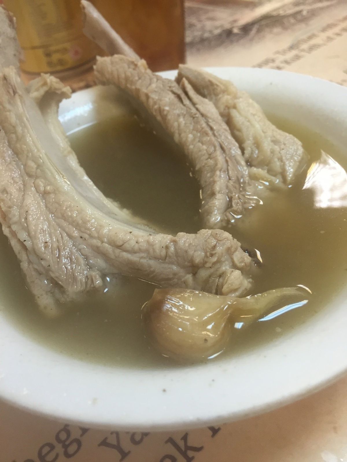 肉骨茶。
ここの肉骨茶はたしか唯一それなりだった気がする。