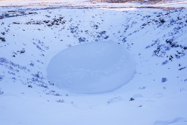 アイスランド・レイキャビク「アイスランド、オーロラと温泉の旅」の写真：ケリズ火口湖にやってきた。入場料は400...