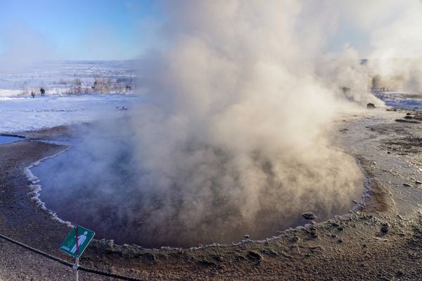 アイスランド・レイキャビク「アイスランド、オーロラと温泉の旅」の写真：‪ゴールデンサークルの一角「ゲイシール間...