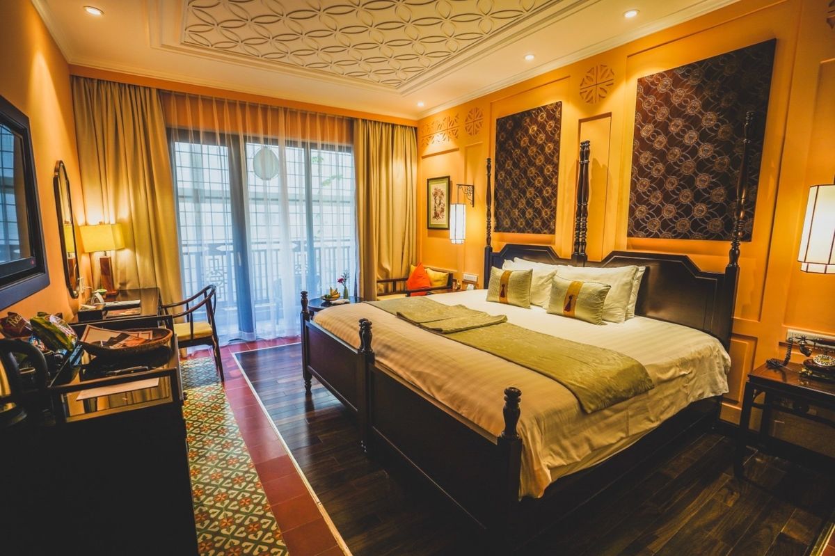 ホイアンでのホテルは「Little Riverside Hoian」。旧市...