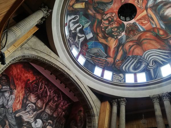 メキシコ・Guadalajara「中南米放浪記 2019 🇲🇽」の写真：とある日、日中はグアダラハラ中心部を散策...