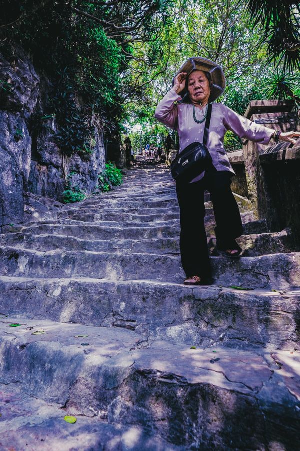 ベトナム・ダナン「ベトナム　ダナン・ホイアン」の写真：五行山の入り口でチケットを買う。入山料は...