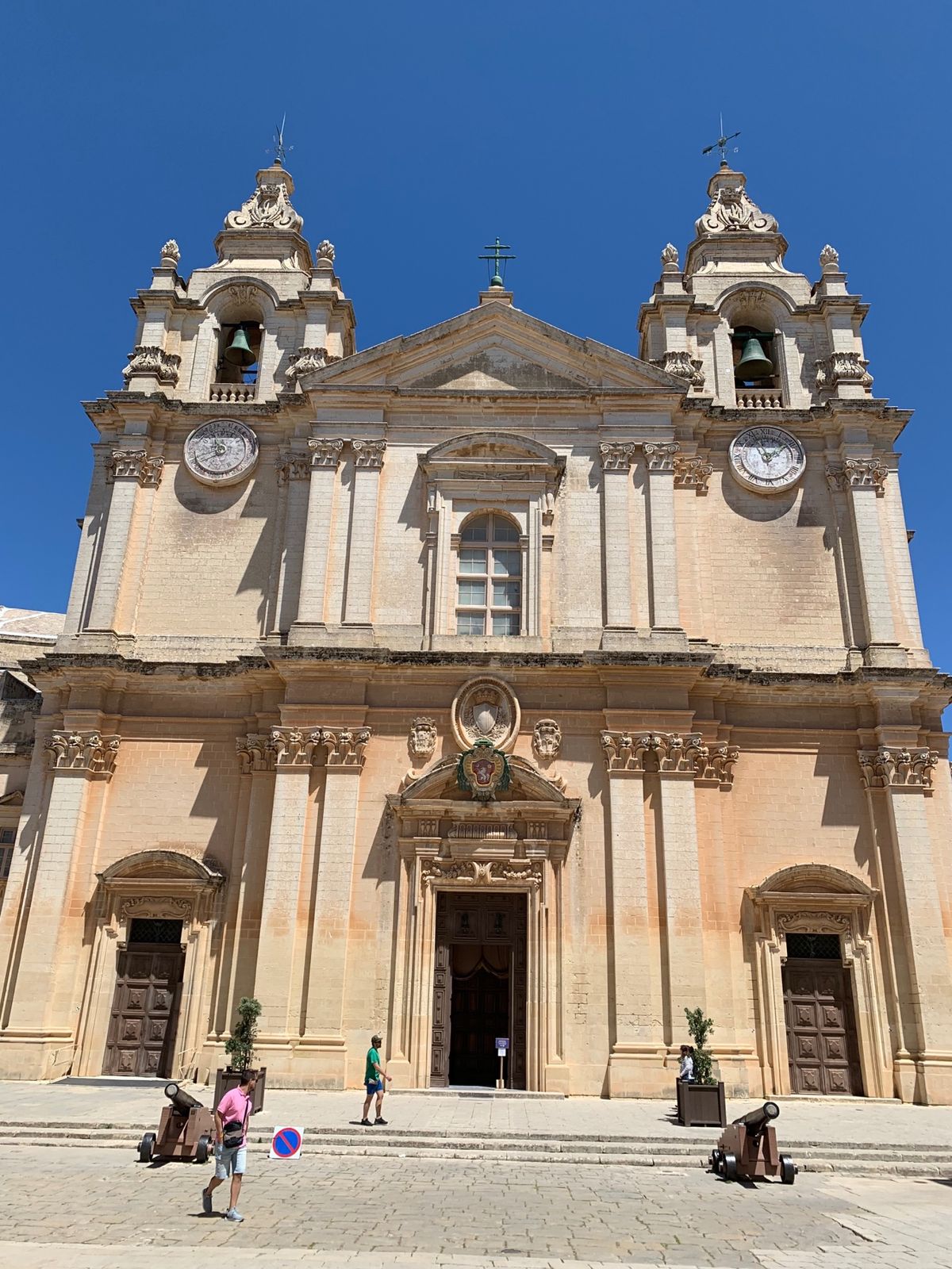 古都イムディーナ。タイムスリップしたかの様な街。ところでミュージアムがあっ...