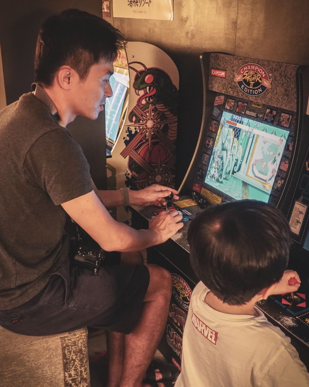 ワイキキ横丁。ここは天国か？

横丁にはラーメン、鮨、天丼など
日本食屋が...