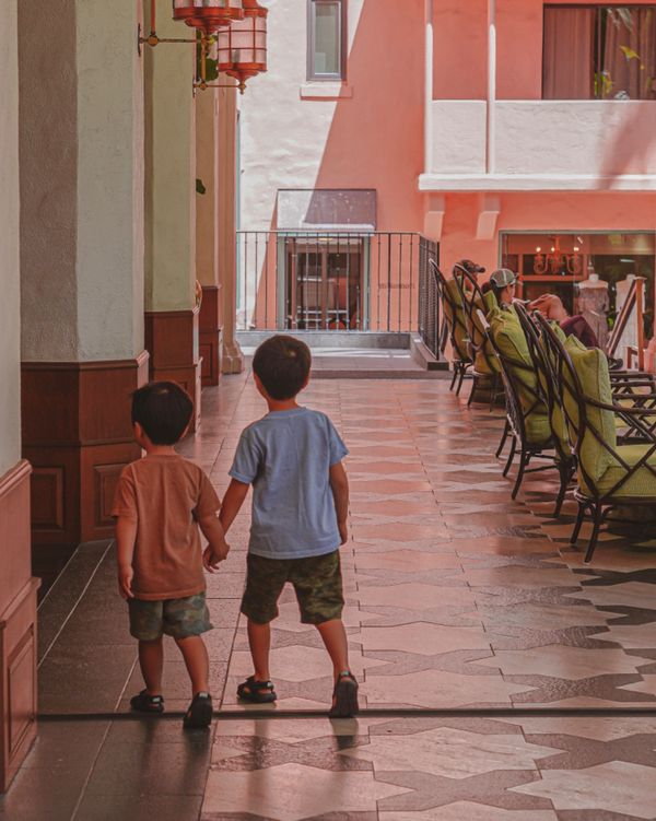 アメリカ(米国)・ハワイ「ハワイ家族旅行」の写真：‪The best brothers.‬...