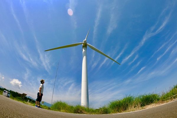 日本・東伊豆「東伊豆の旅」の写真：東伊豆町風力発電所広場は、あいみょん「ハ...