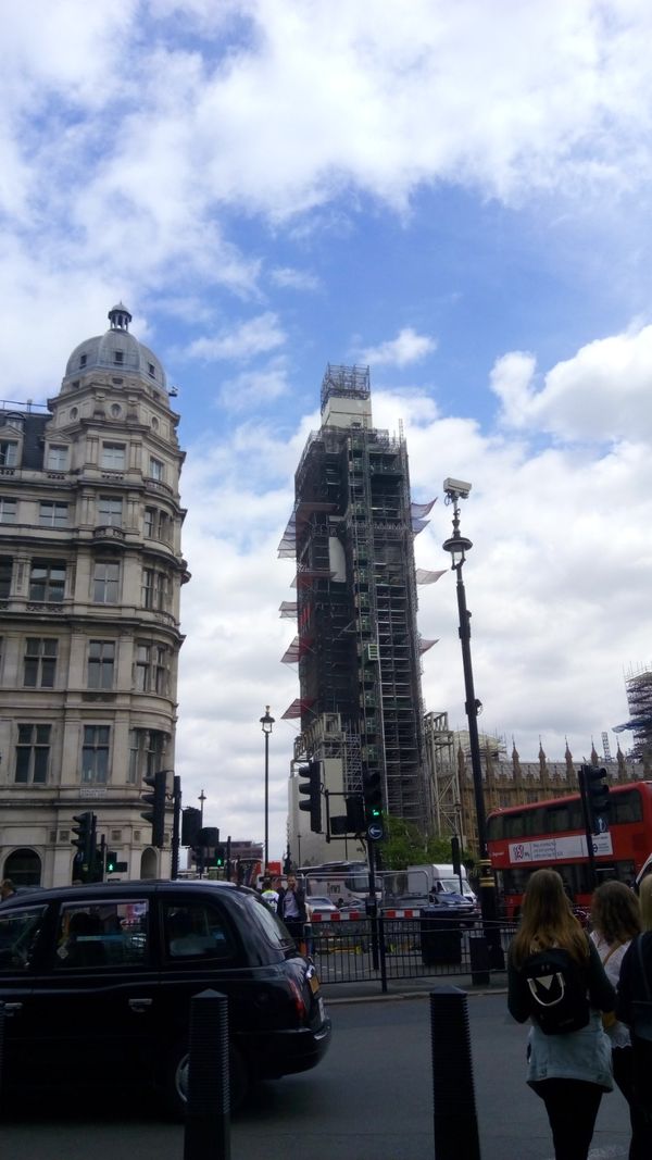 イギリス(英国)・ロンドン「ロンドン映画ロケ地巡りの旅」の写真：ビッグベンは、工事中🚧
完了は、2021...