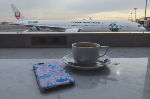 フィンランド・ヘルシンキ「年末休暇でフィンランド」の写真：いつものJL413待ち。いつものサテライ...