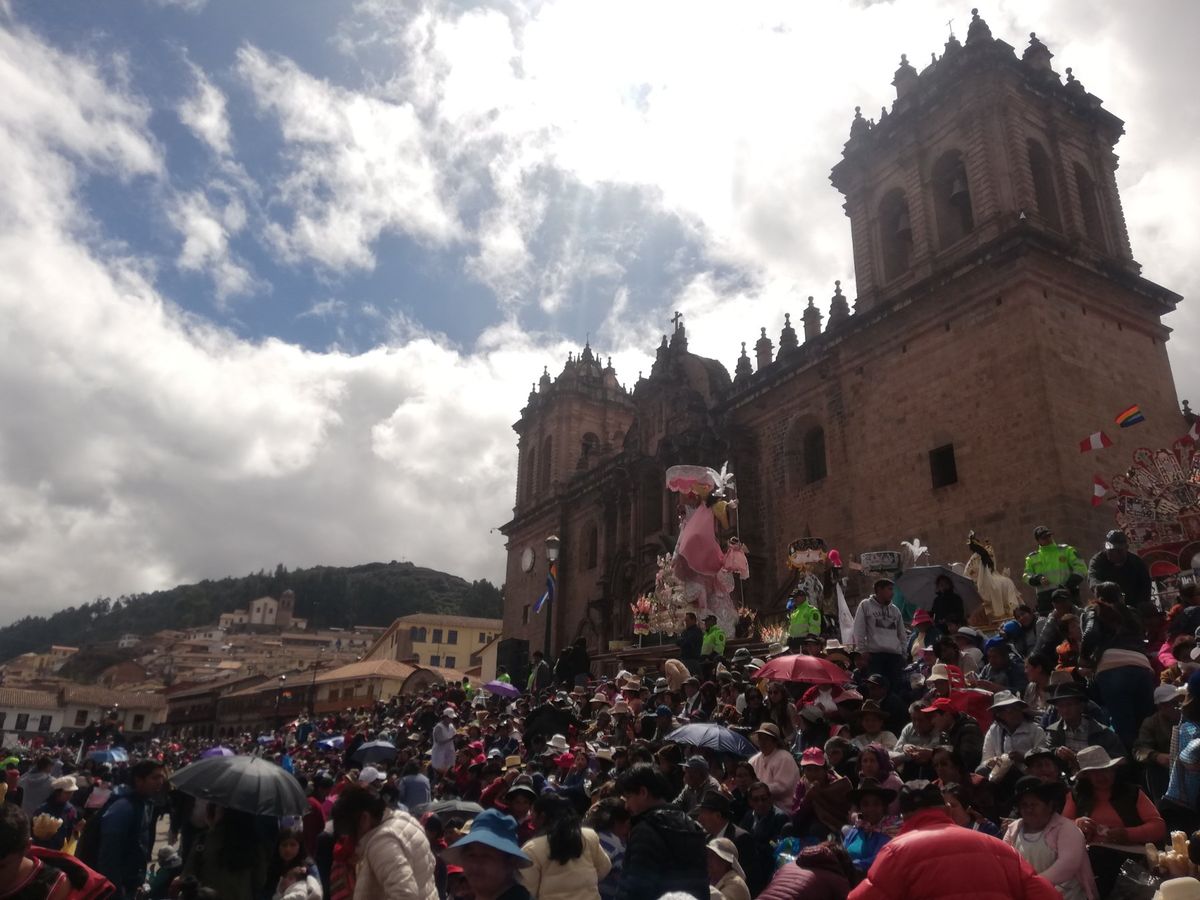 インカ帝国の首都クスコ。意図せず南米三大祭りに数えられるインティライミ期間...