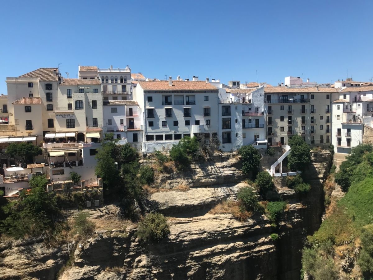 ロンダ。この橋を見たかったー！圧巻です