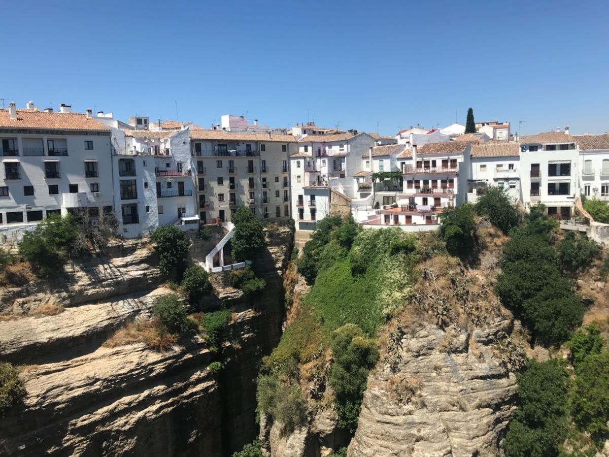 ロンダ。この橋を見たかったー！圧巻です