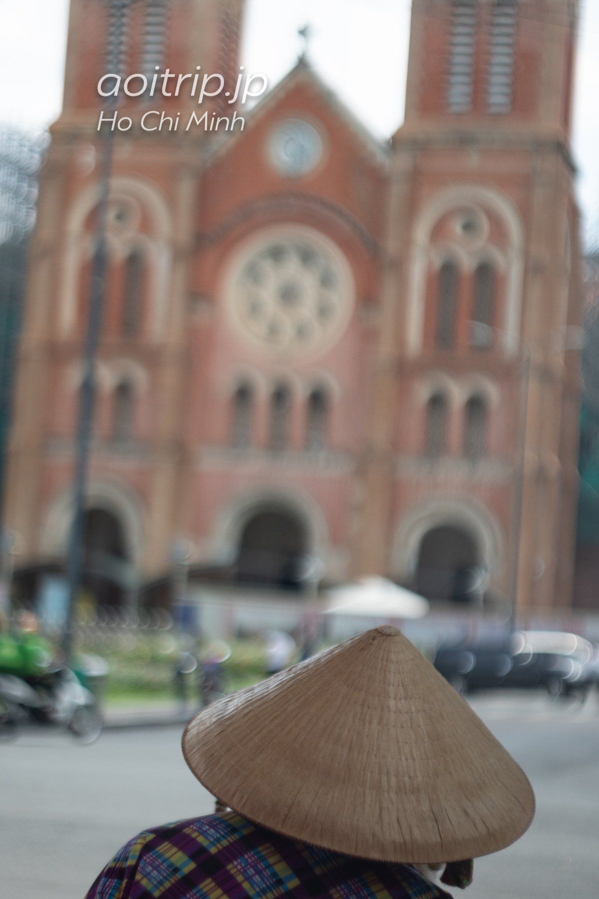 ベトナム🇻🇳ホーチミン﻿﻿
﻿サイゴン大教会へ⛪️﻿﻿
工事中のため両サイ...