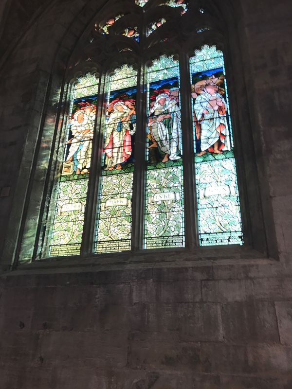 イギリス(英国)・エディンバラ「スコットランド」の写真：リンリスゴー宮殿。