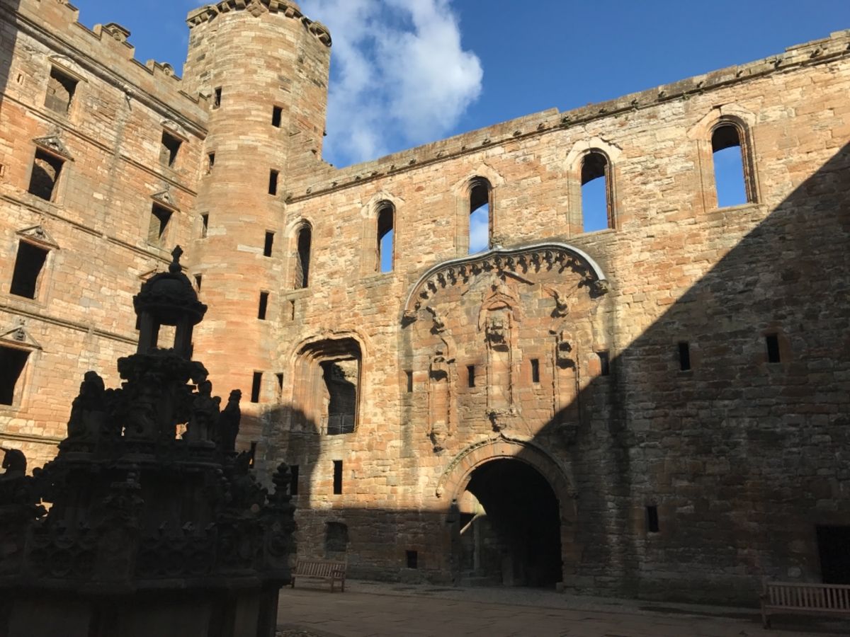 リンリスゴー宮殿。