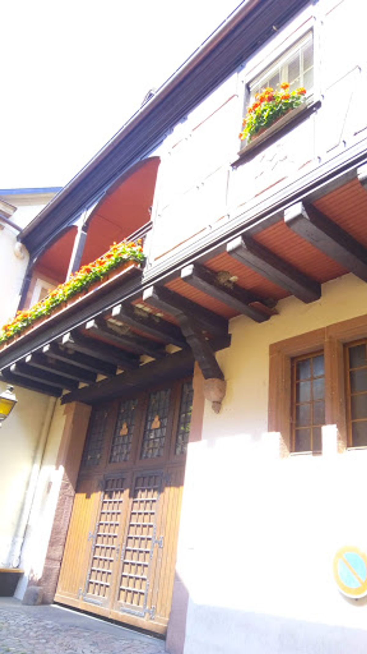 アルザス地方には、美しい村が沢山あります。
その一つが、このリクヴィール...