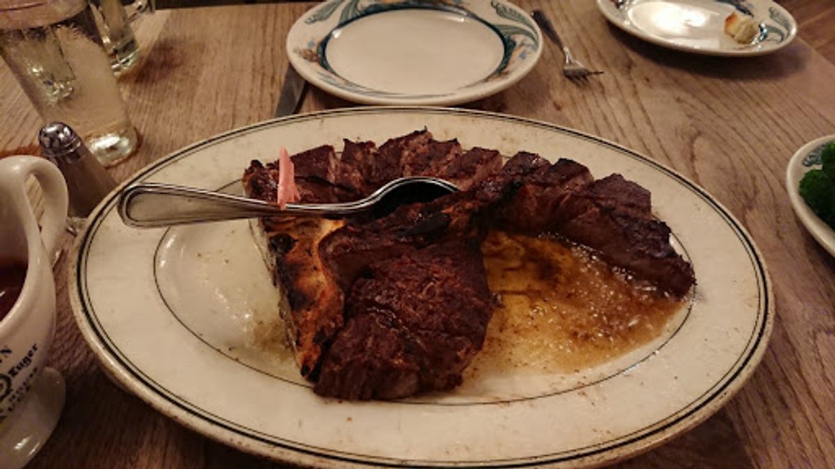 ピータールーガー
味ではもっと自分好みのステーキ屋は他にもあったけど雰囲気...