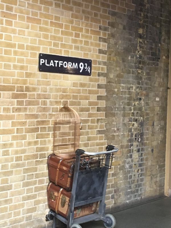 イギリス(英国)・ロンドン「イギリス入門編」の写真：イギリスの旅のはじめはキングス・クロス駅から