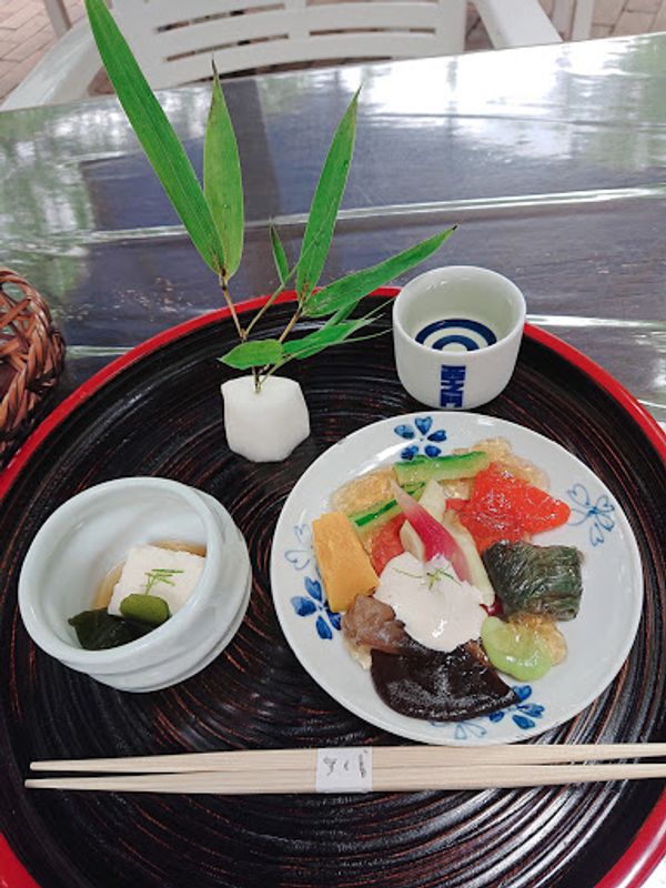 日本・長野市、軽井沢町「長野旅行 善光寺、軽井沢」の写真:『レストランさくら』テラス席はわんこOK...