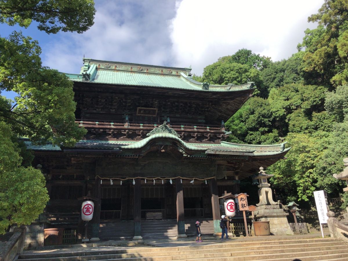 香川は栗林公園と金比羅さんへ。やっぱり階段はきつかった。