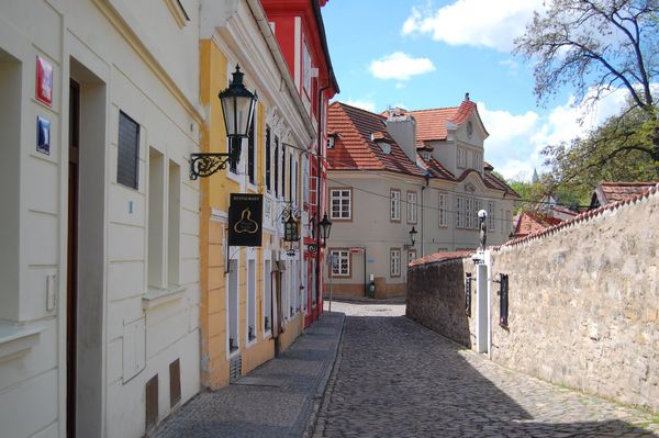 チェコ共和国・プラハ「チェコ・ドイツ旅行【チェコ】」の写真：ノヴィー・スヴェット通り