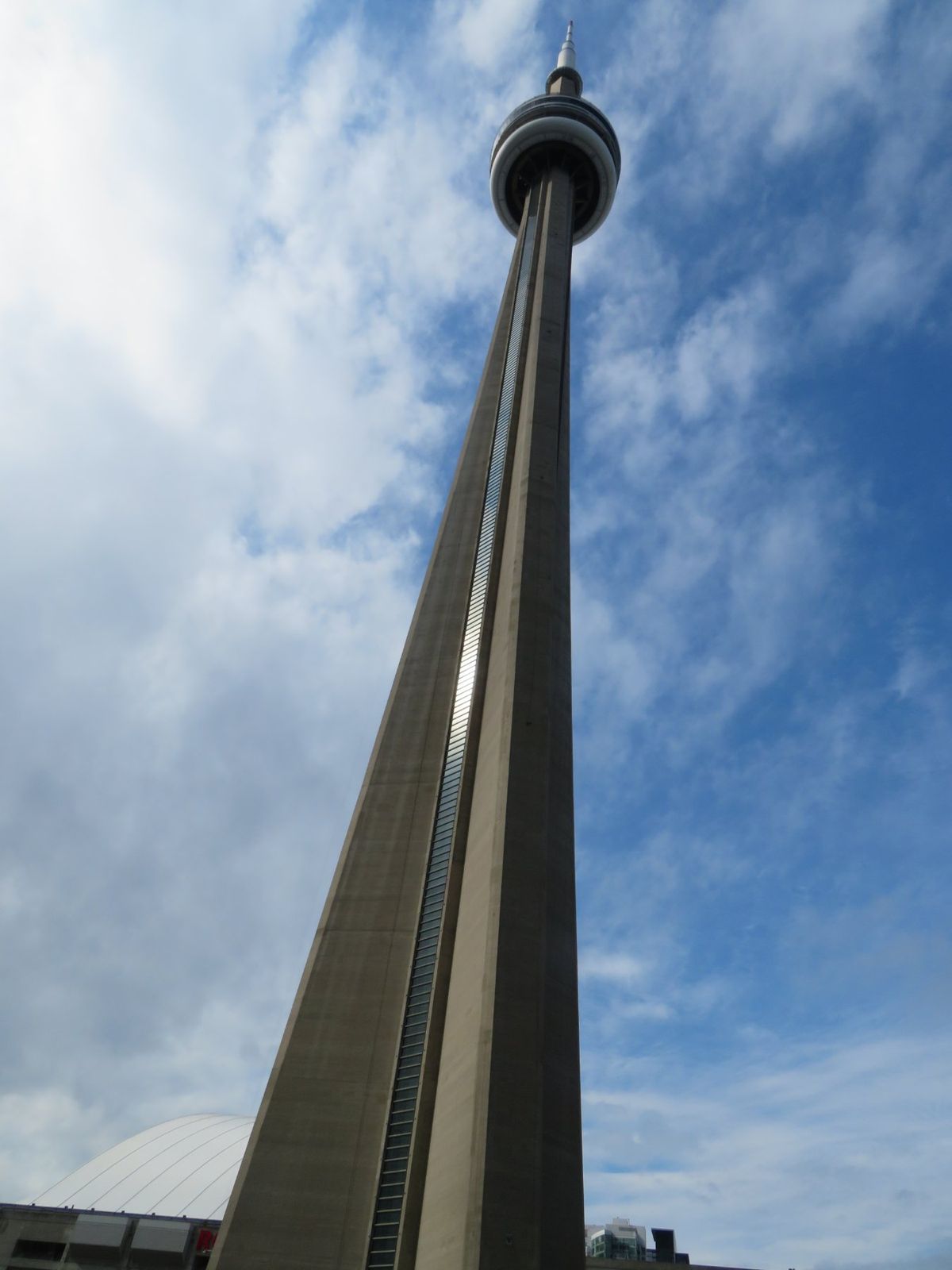 西半球最大の高さを誇るCNタワー