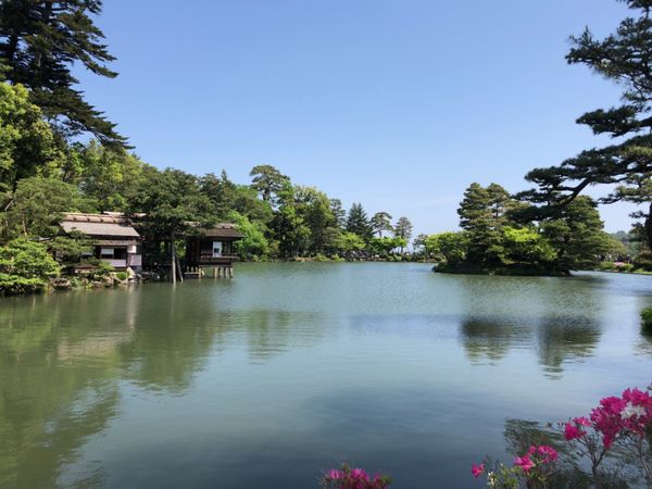 日本・福井県「加賀温泉・金沢・福井の旅」の写真：2日目は金沢市内。兼六園、金沢城址、東茶...