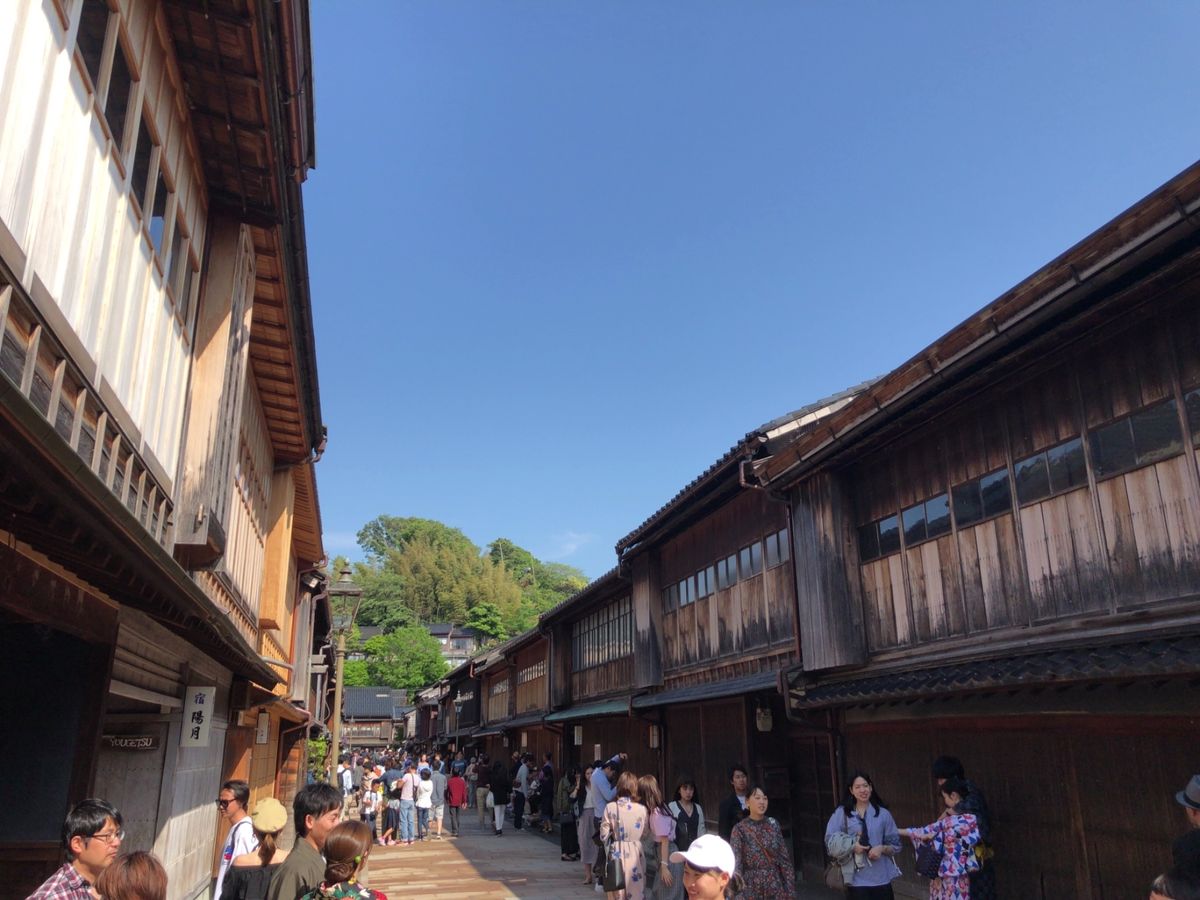 2日目は金沢市内。兼六園、金沢城址、東茶屋街など