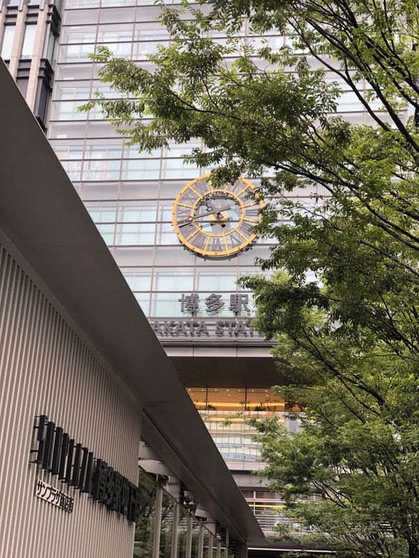 日本「福岡」の写真：福岡に来た。駅ビルでかすぎる。
東京にこ...