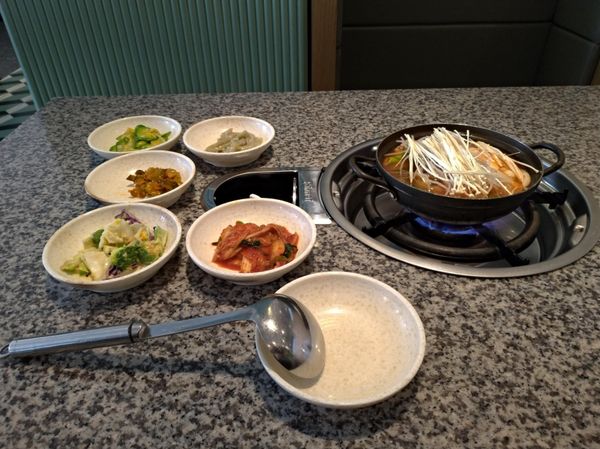 大韓民国 (韓国)・ソウル「初ソウル観光」の写真:キムチチゲ