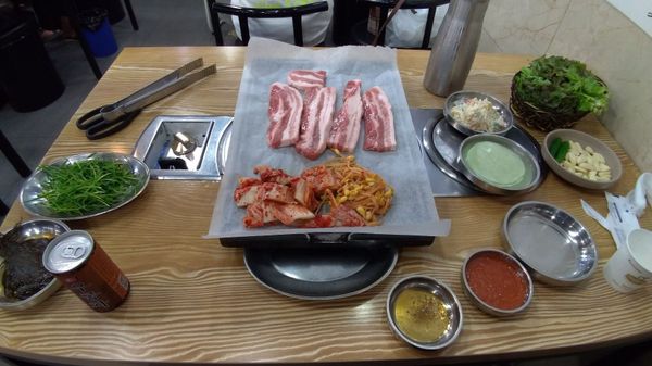 大韓民国 (韓国)・ソウル「初ソウル観光」の写真:サムギョプサル