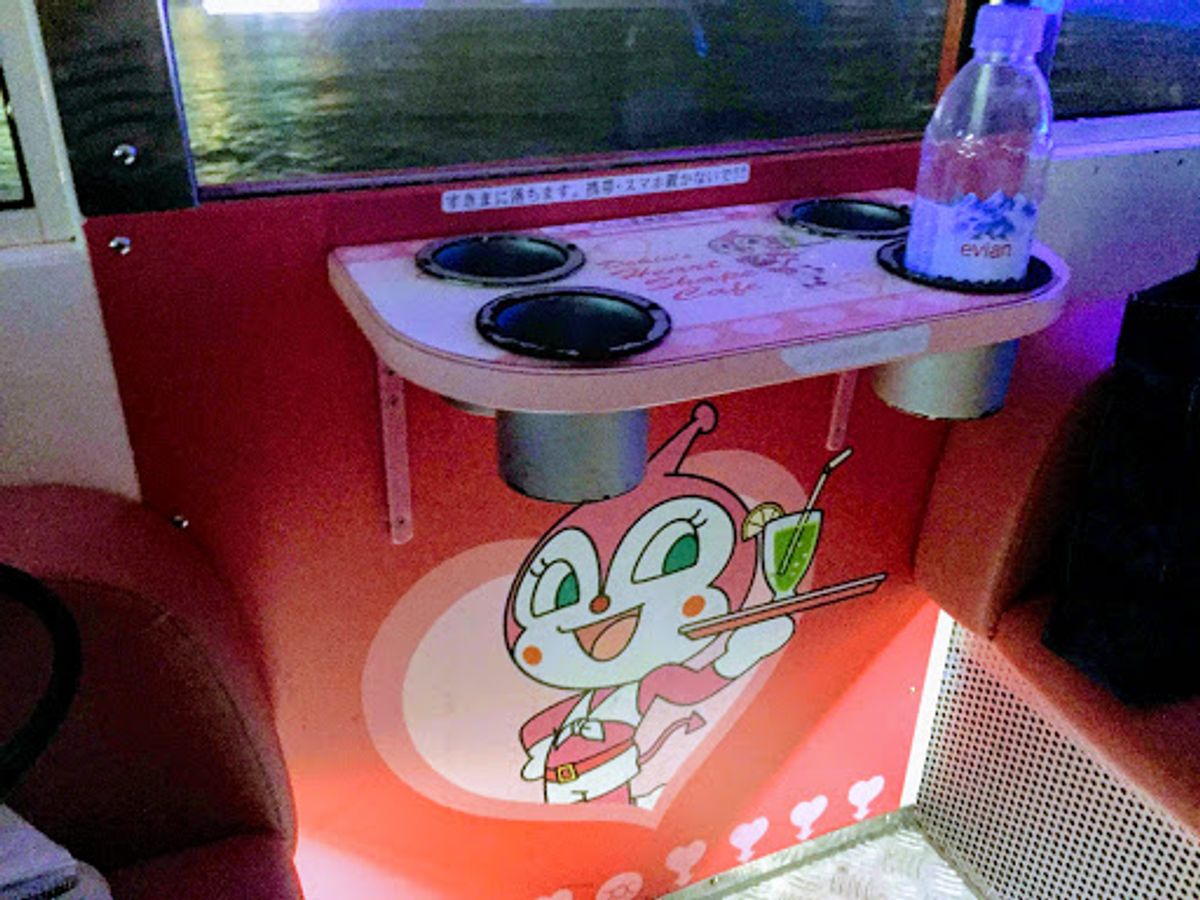 観覧車にドキンちゃんバージョンがありかわいくていい年して乗ってしまいました...