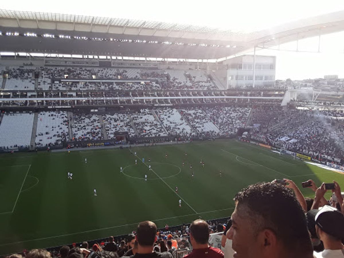 僕がサッカーをはじめたきっかけはJリーグの開幕とアニメ版キャプテン翼。アニ...