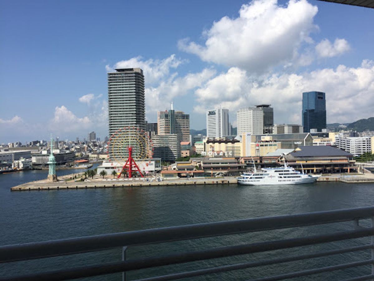 日本丸に行ってらしゃいとお見送りをしました

中華街の写真はなかったけ...