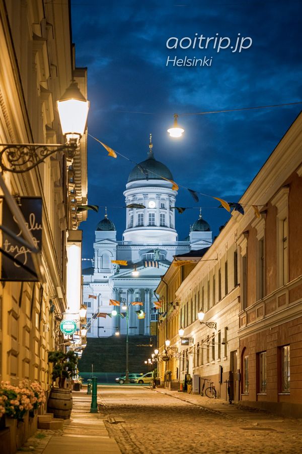 フィンランド・ヘルシンキ「ヘルシンキ」の写真：ヘルシンキ大聖堂

日中は観光客で賑...