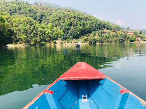 ネパール・カトマンズ、ポカラ「ネパール｜カトマンズ・ポカラ」の写真：ポカラはのんびりしてて良いところ。