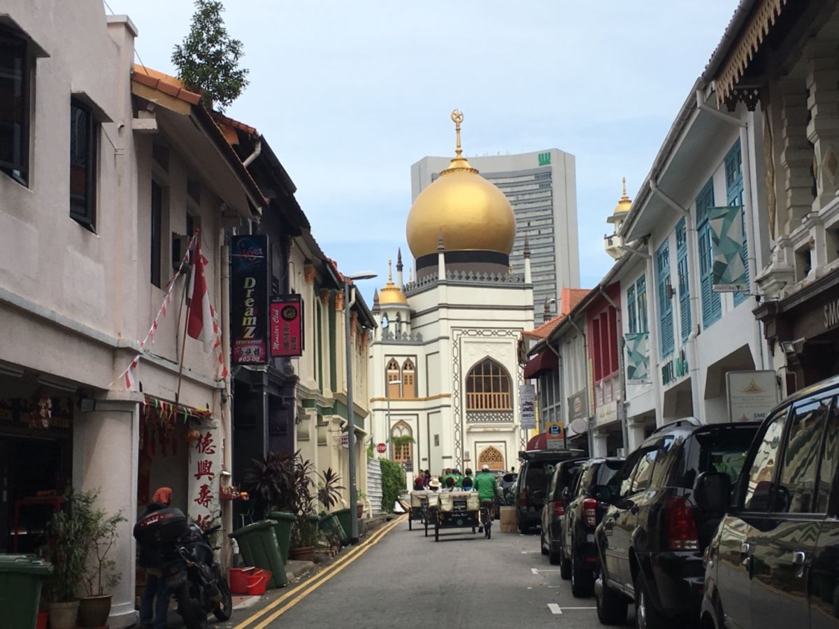 インド人街にあるモスク。この辺りはシンガポールの中ではあまり治安が良くない...