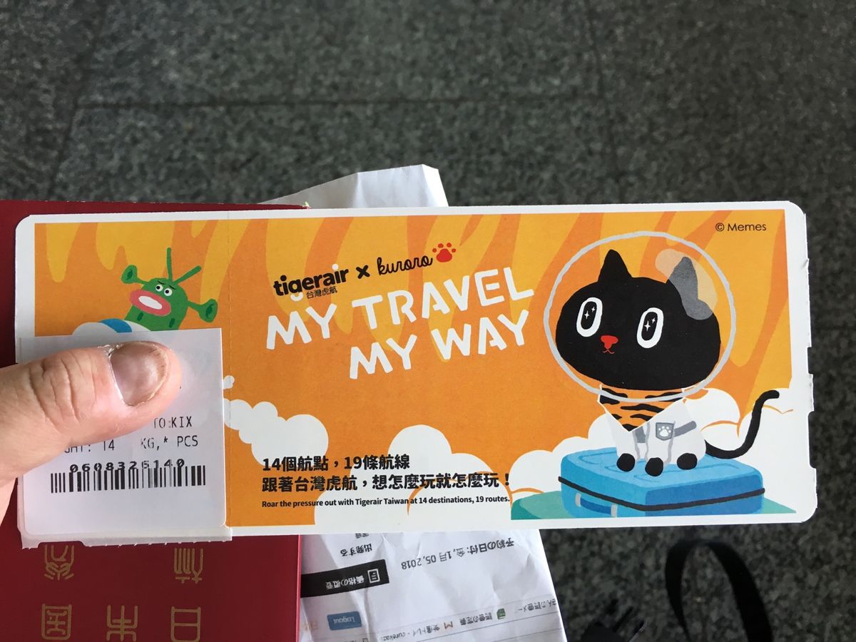 オシャレなカフェと鵞鳥料理。
白ご飯に鵞鳥の脂がかかっていて、これがまた...